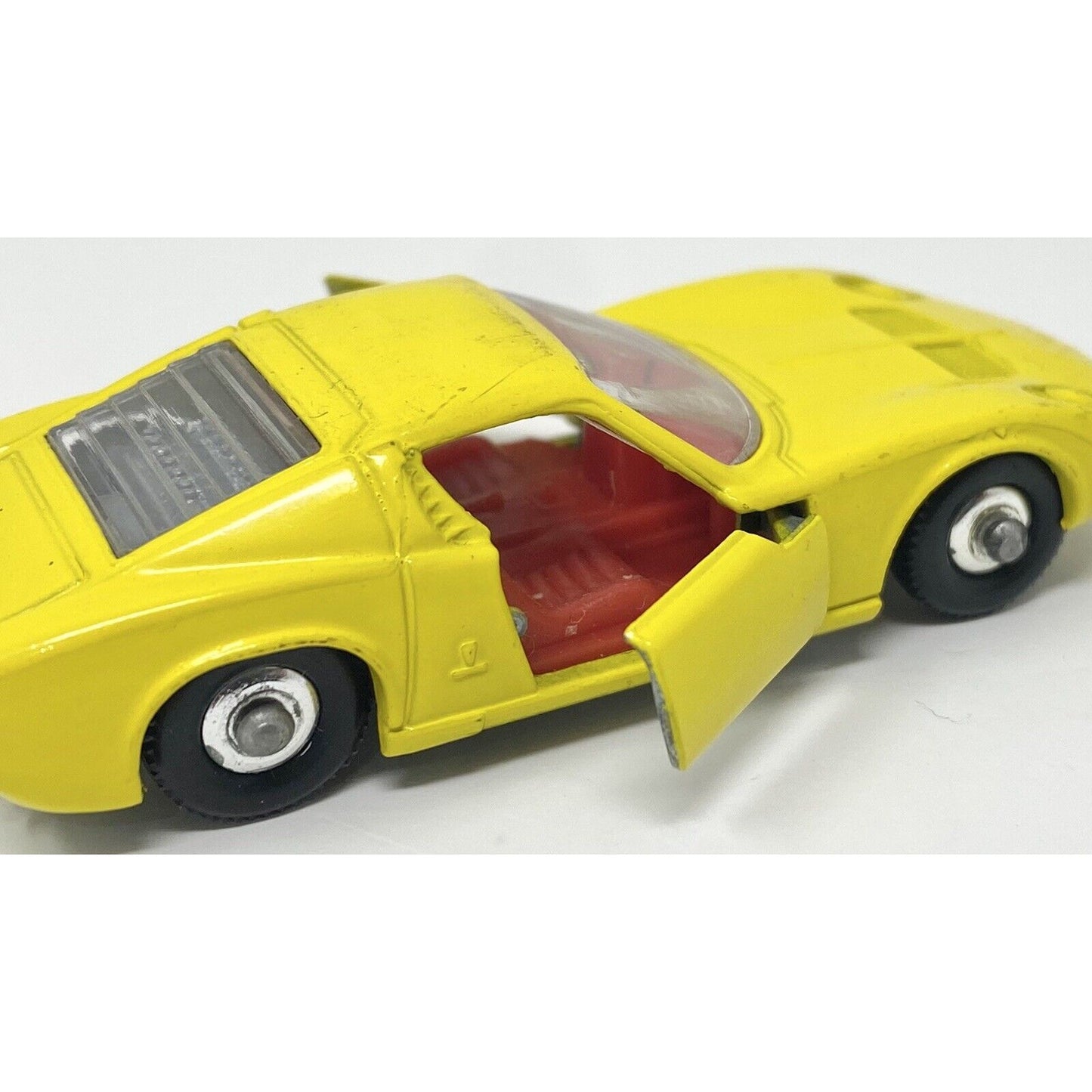Vintage 1960's Matchbox No.33 Lamborghini Miura - England